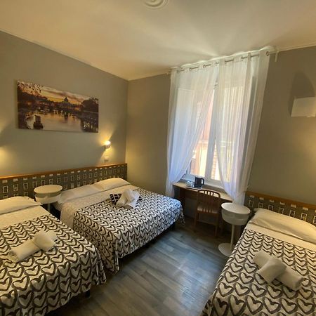 Guest House Fidardo Rome Bagian luar foto