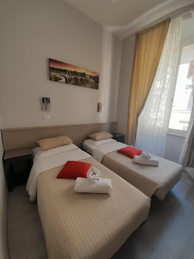 Guest House Fidardo Rome Bagian luar foto