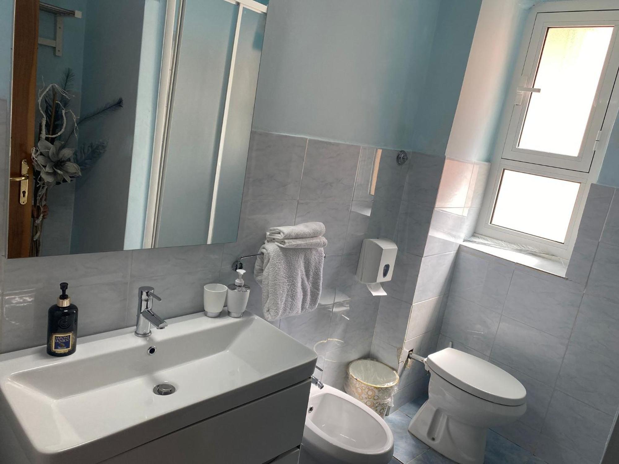 Guest House Fidardo Rome Bagian luar foto